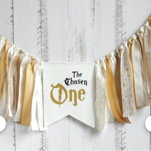 The Chosen One Gold & Cream Banner Garland